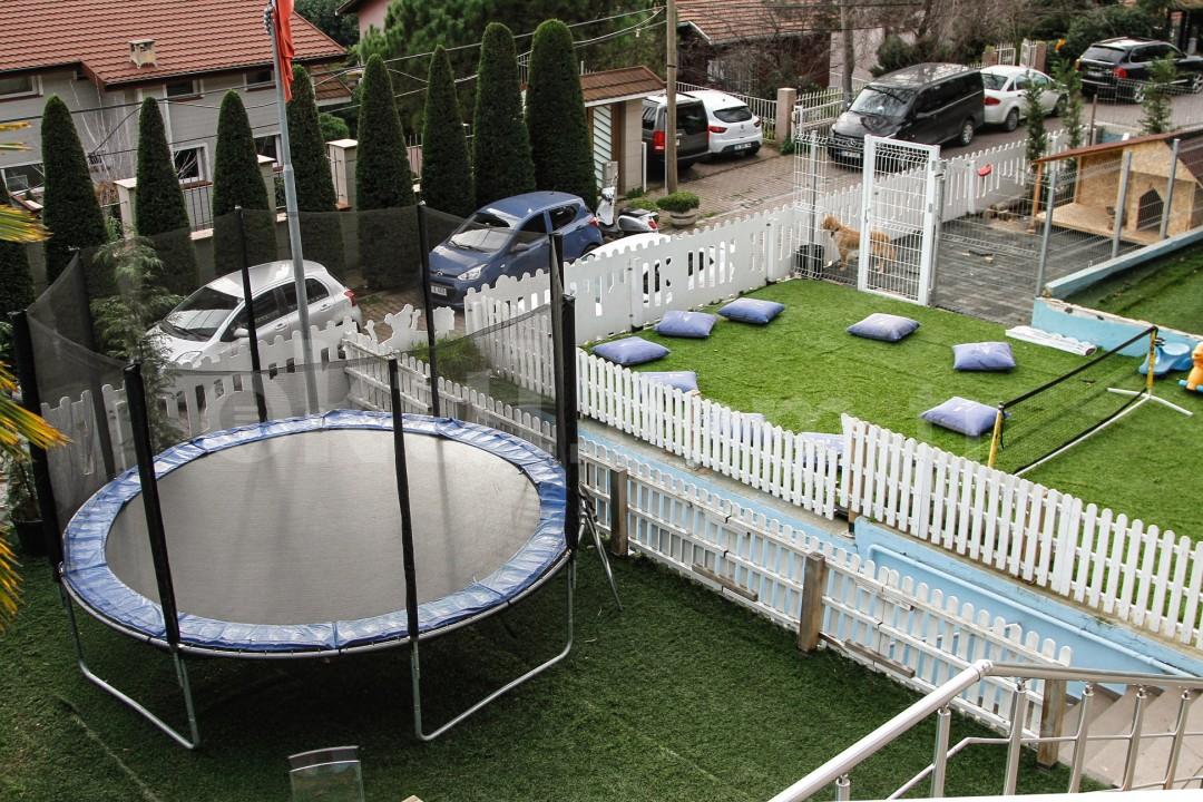 DEFNEM ANAOKULLARI - Beşiktaş - 2